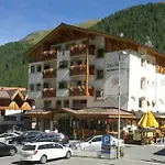 Hotel Des Alpes
