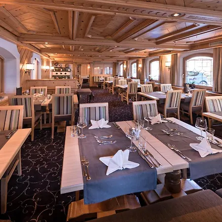 Hotel Des Alpes