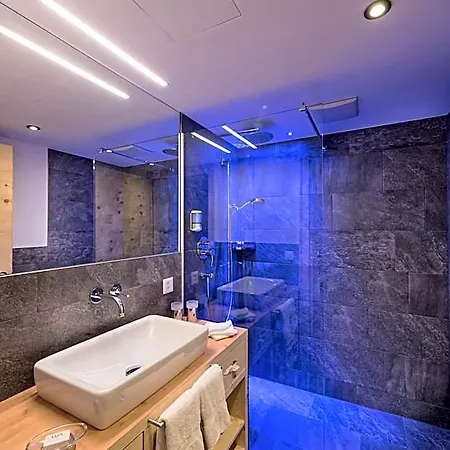 Hotel Des Alpes
