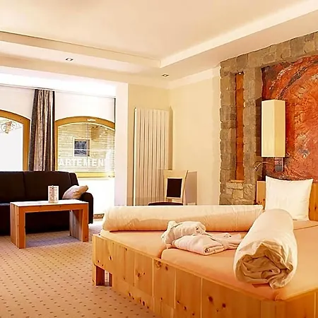 Des Alpes Hotel