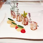 Des Alpes 3* سامنون