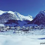 Des Alpes فندق 3*
